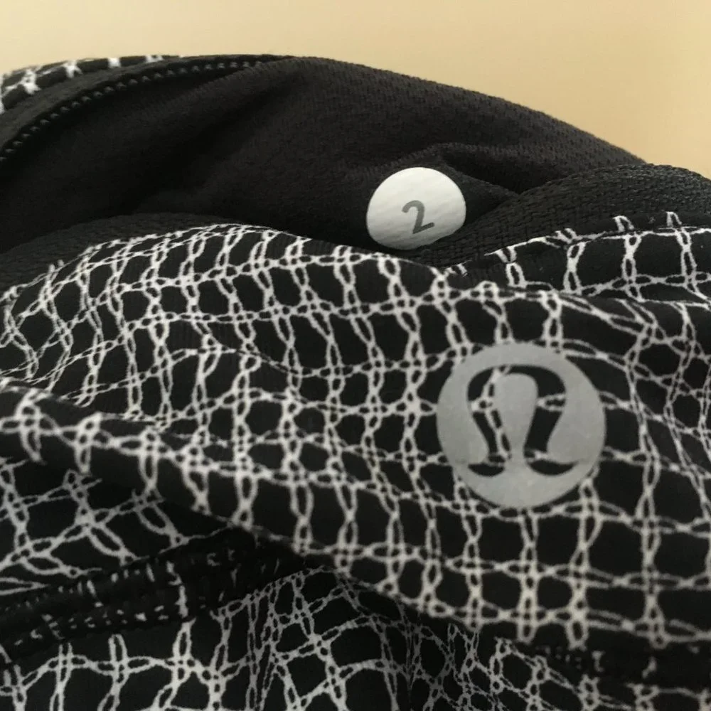 Lululemon Speed Tight V Fall Net Crop Leggings 2 Athletic Running Gym Workout